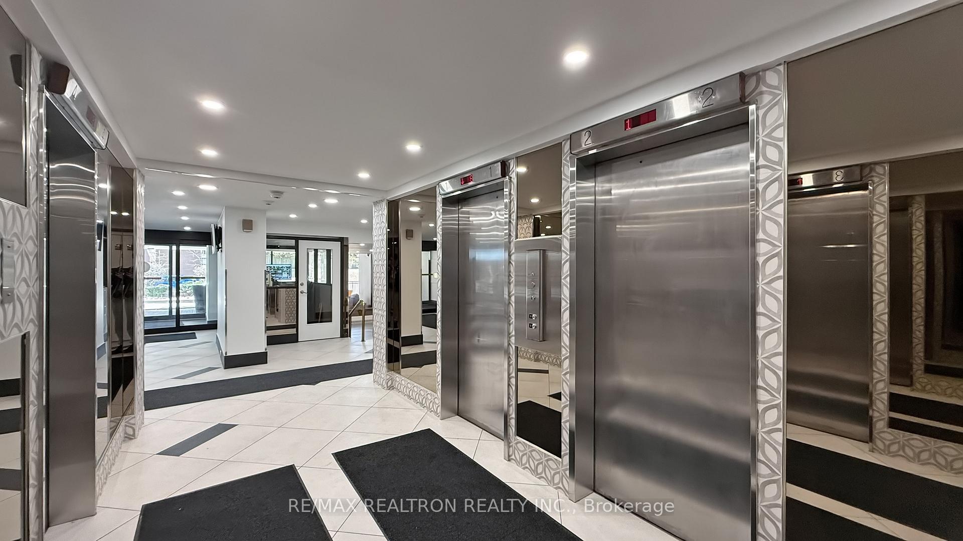 Photo 6 of Unit 514, 5 Vicora Linkway, Toronto, Flemingdon Park — HOMEH