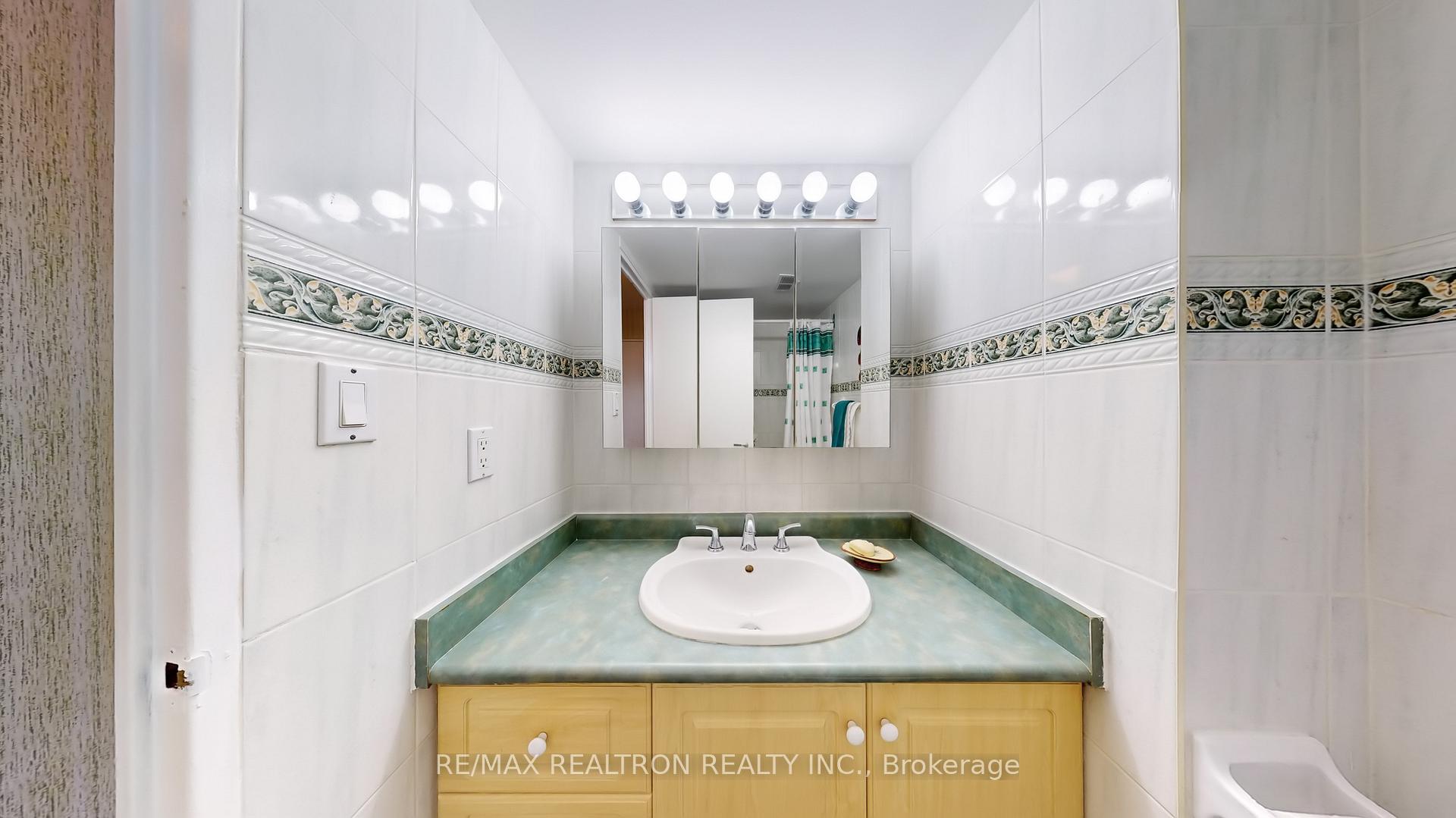 Photo 33 of Unit 514, 5 Vicora Linkway, Toronto, Flemingdon Park — HOMEH