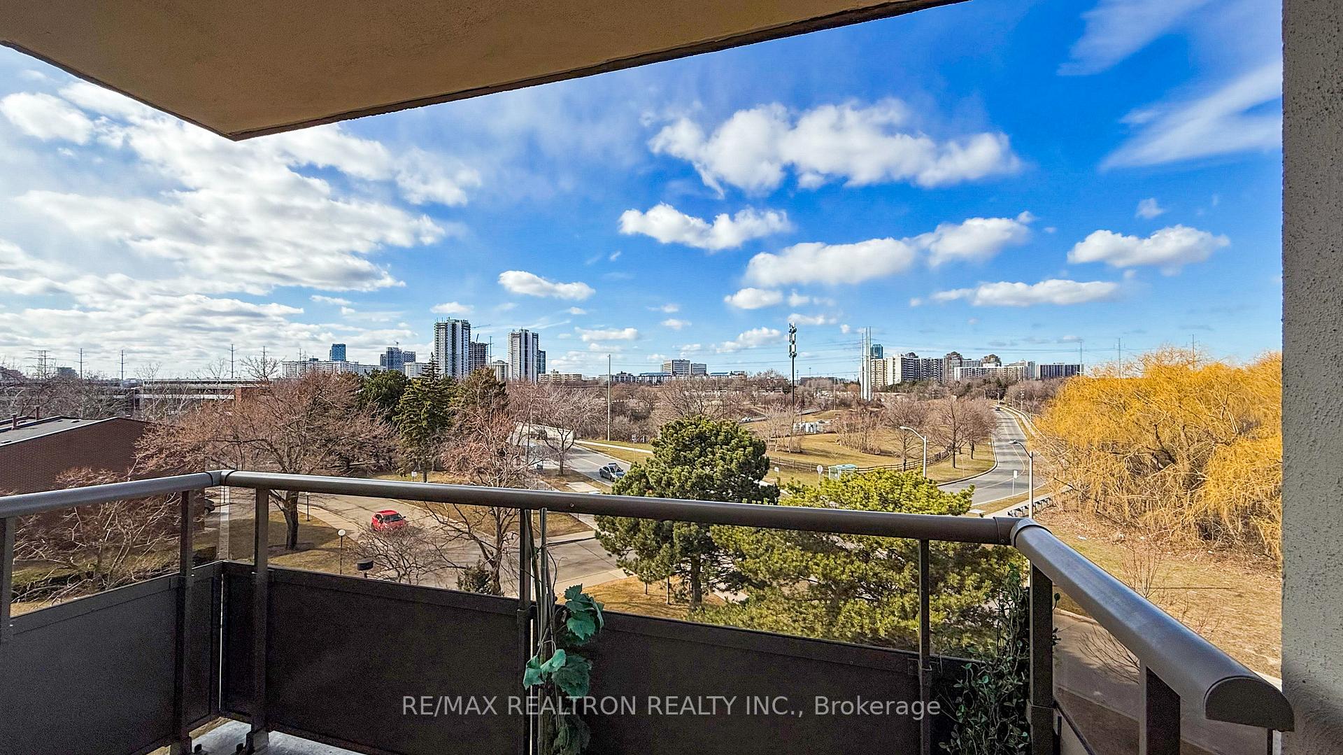 Photo 36 of Unit 514, 5 Vicora Linkway, Toronto, Flemingdon Park — HOMEH