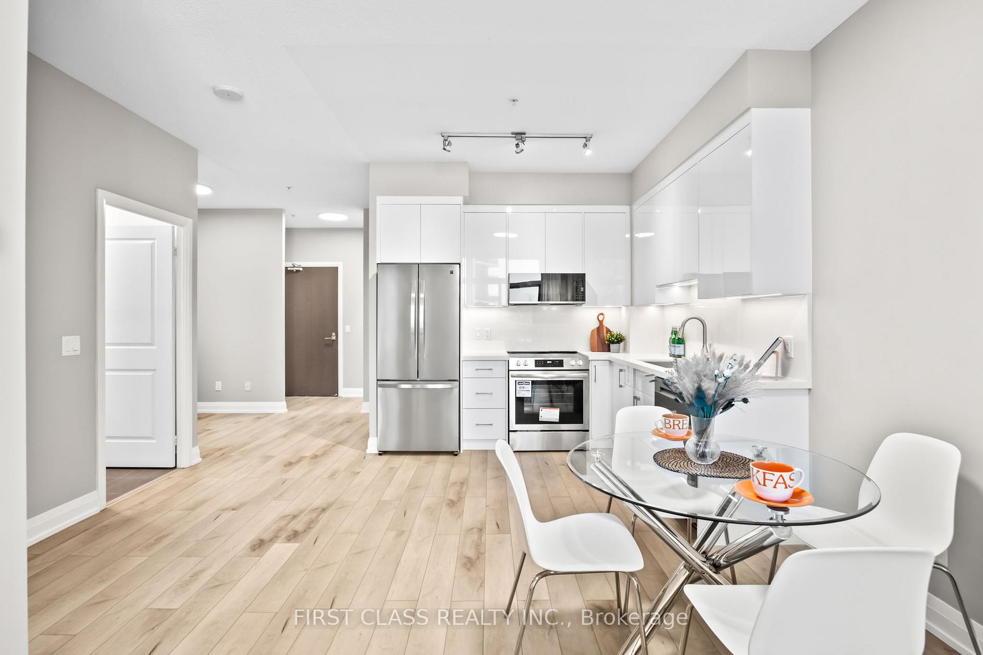 Photo 13 of Unit PH1, 95 North Park Road, Vaughan, Beverley Glen — HOMEH
