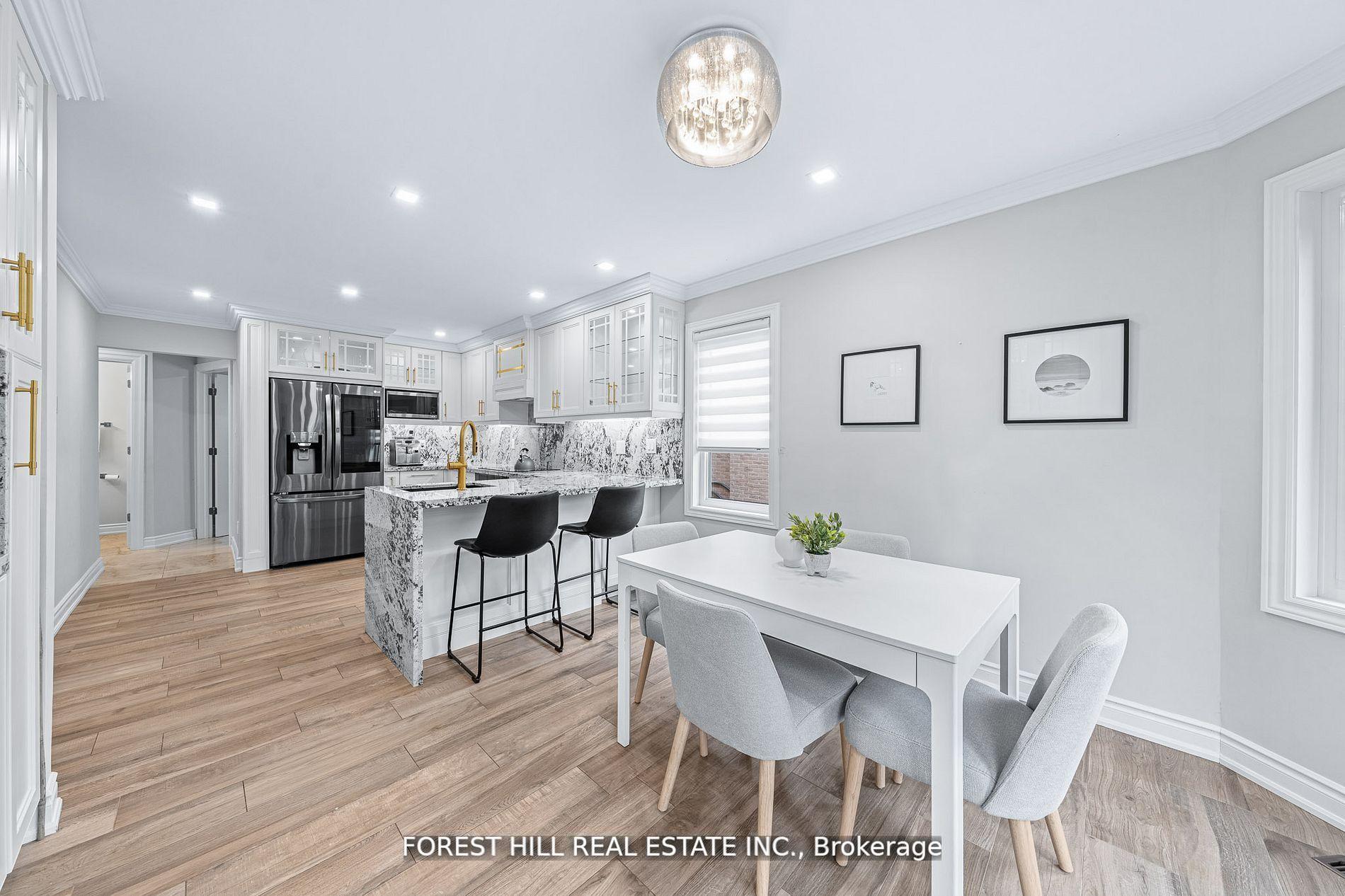Photo 15 of 28 Beatty Crescent, Aurora, Aurora Highlands — HOMEH