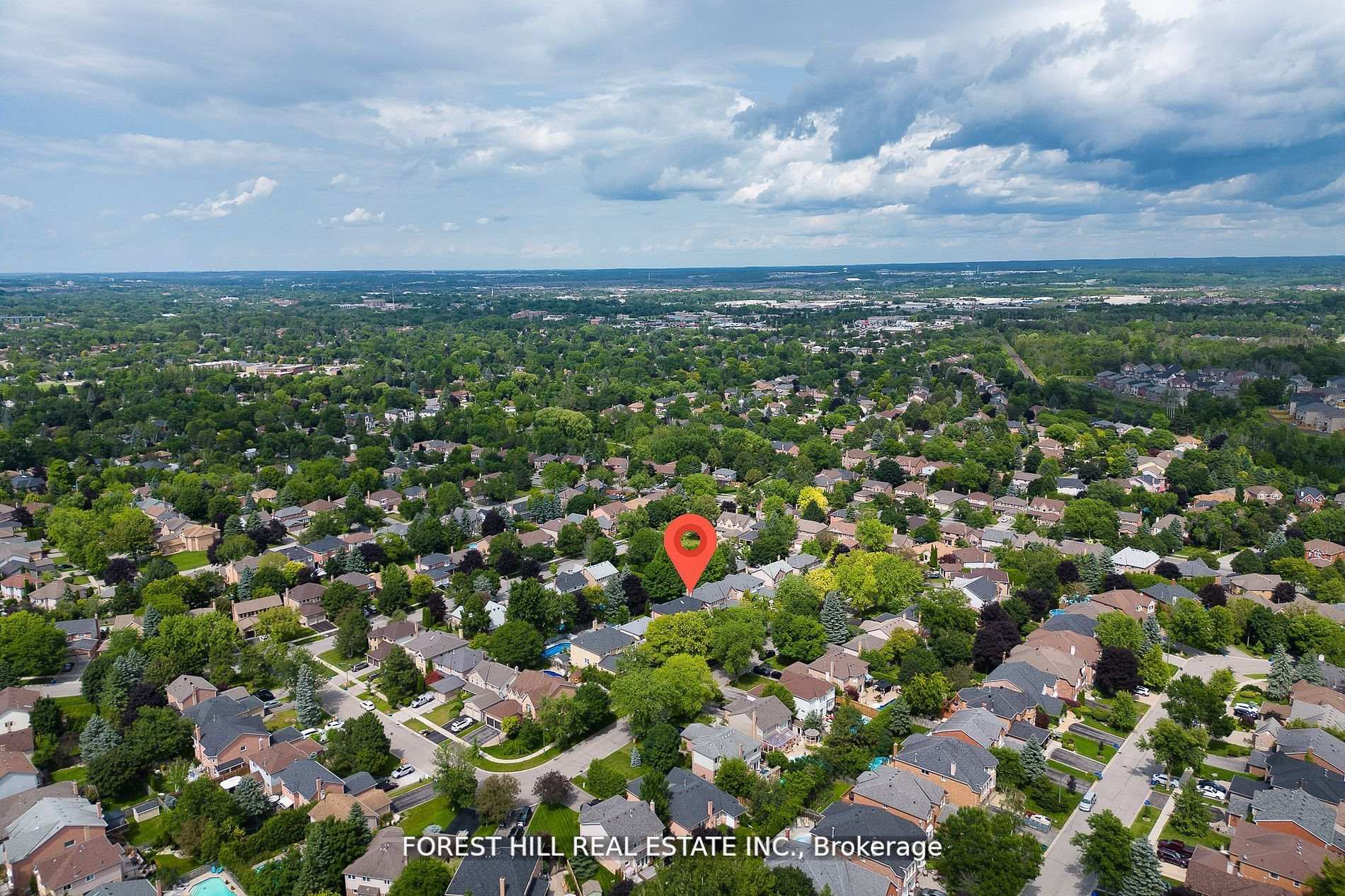 Photo 35 of 28 Beatty Crescent, Aurora, Aurora Highlands — HOMEH