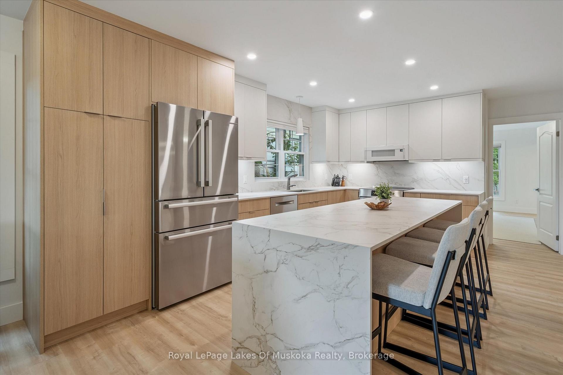 Photo 1 of Unit 101, 24 Ontario Street, Bracebridge, Macaulay — HOMEH