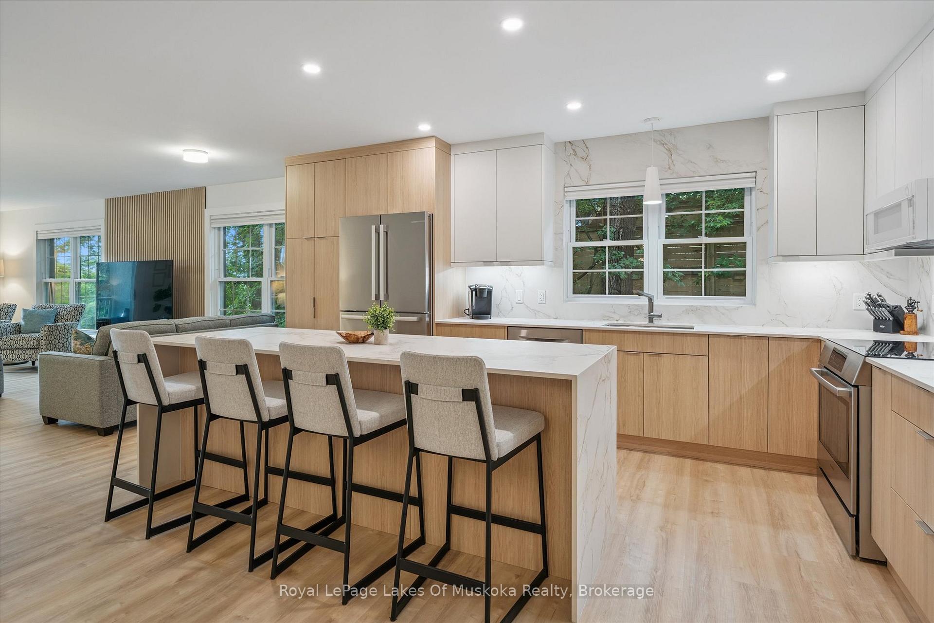 Photo 10 of Unit 101, 24 Ontario Street, Bracebridge, Macaulay — HOMEH