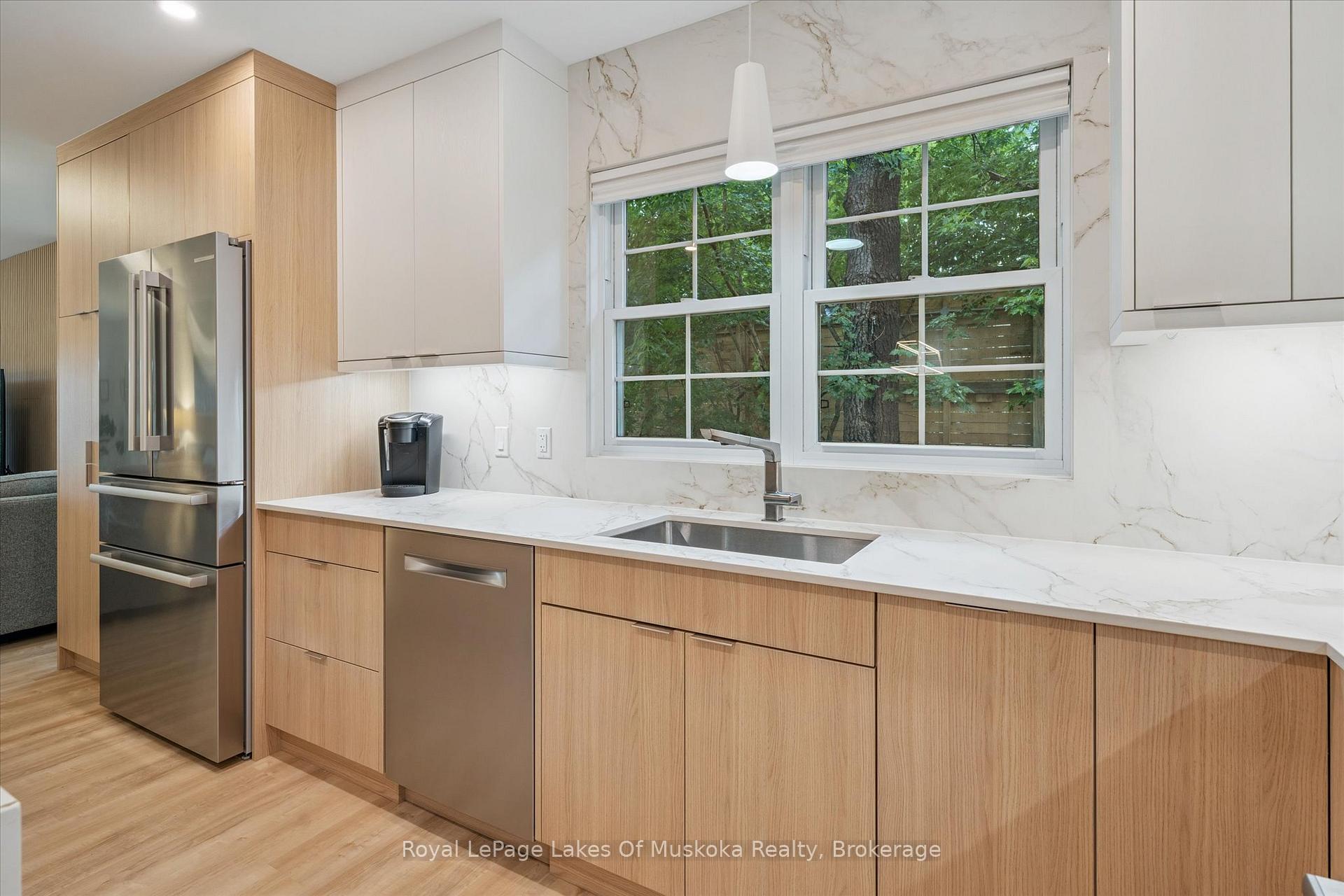 Photo 13 of Unit 101, 24 Ontario Street, Bracebridge, Macaulay — HOMEH