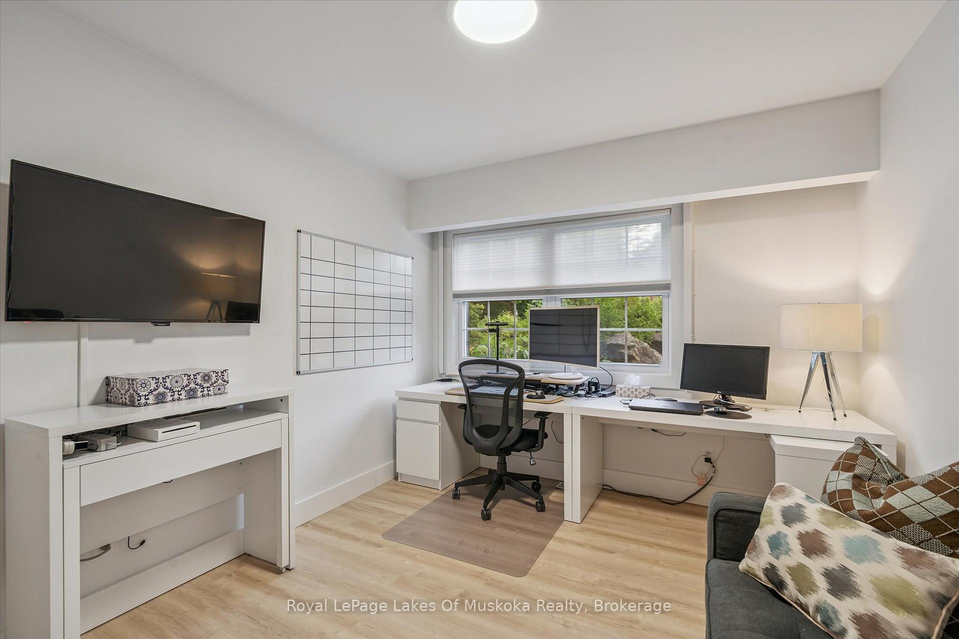 Photo 19 of Unit 101, 24 Ontario Street, Bracebridge, Macaulay — HOMEH