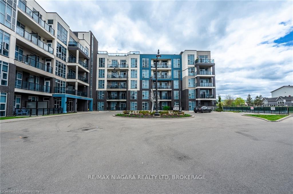 Photo 4 of Unit 106, 10 Concord Place, Grimsby, Grimsby Beach — HOMEH