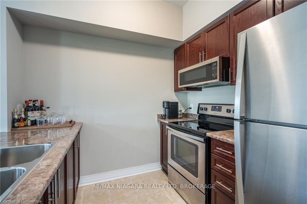Photo 15 of Unit 106, 10 Concord Place, Grimsby, Grimsby Beach — HOMEH