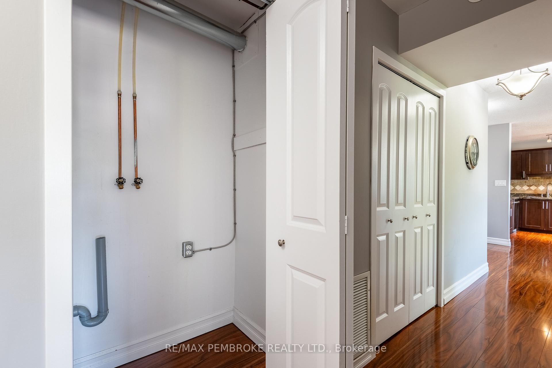 Photo 23 of 25 Tamarack Street, Deep River, Deep River — HOMEH