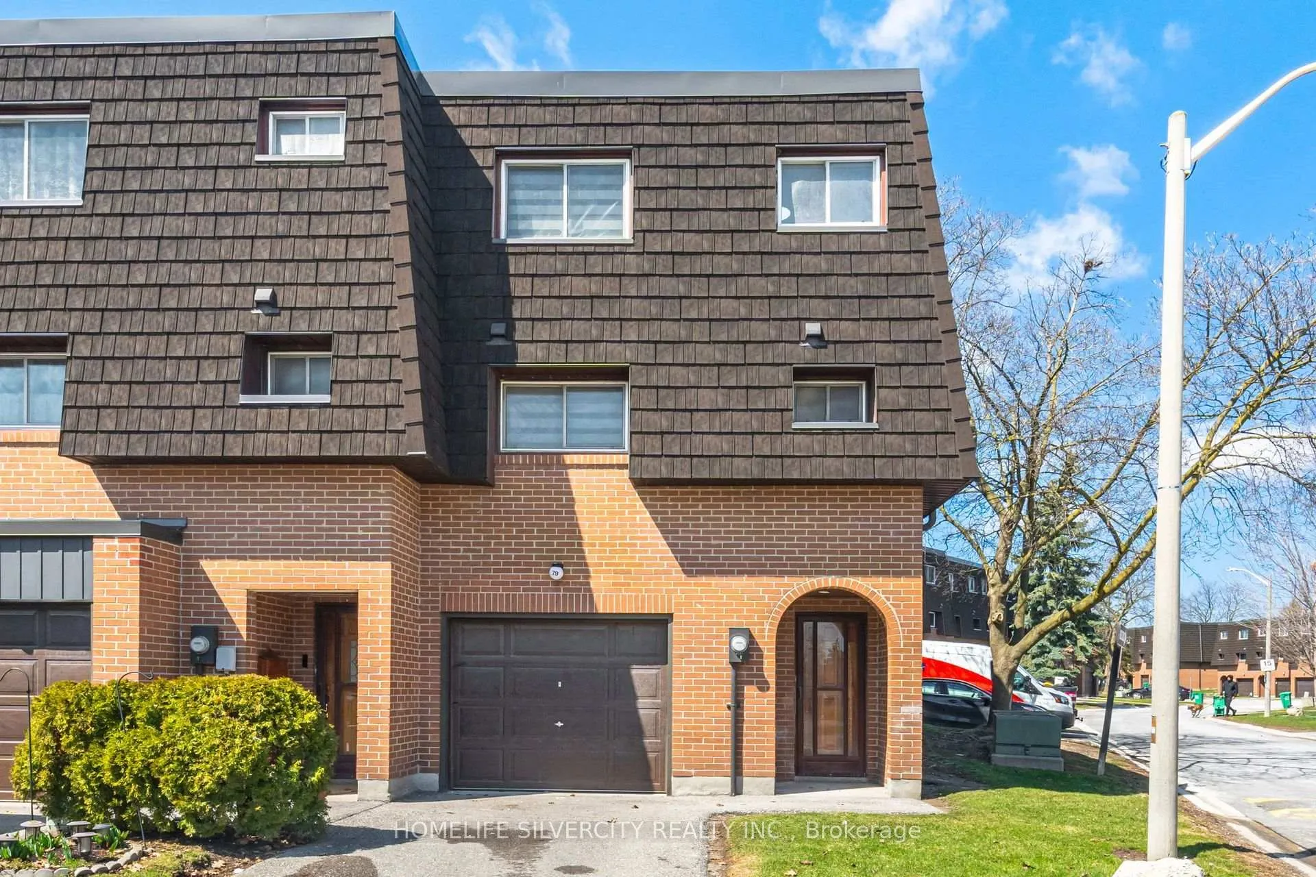 Front of 79 Darras Court