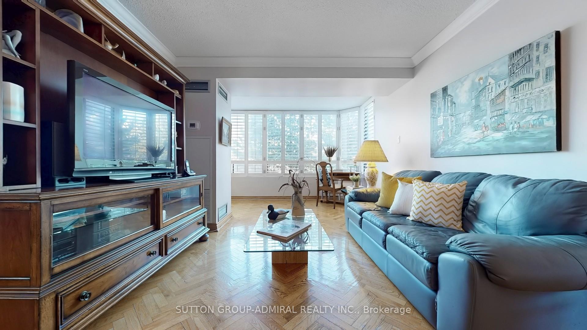 Photo 6 of Unit 201, 7601 Bathurst Street, Vaughan, Crestwood-Springfarm-Yorkhill — HOMEH