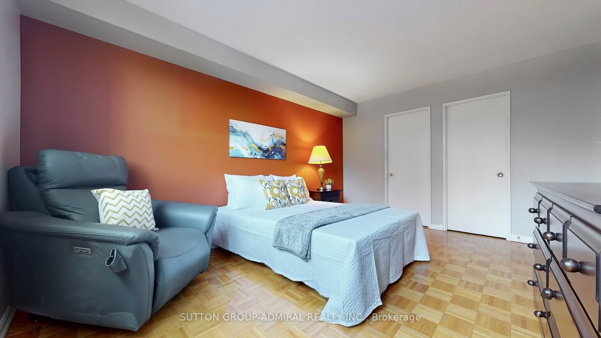 Photo 19 of Unit 201, 7601 Bathurst Street, Vaughan, Crestwood-Springfarm-Yorkhill — HOMEH