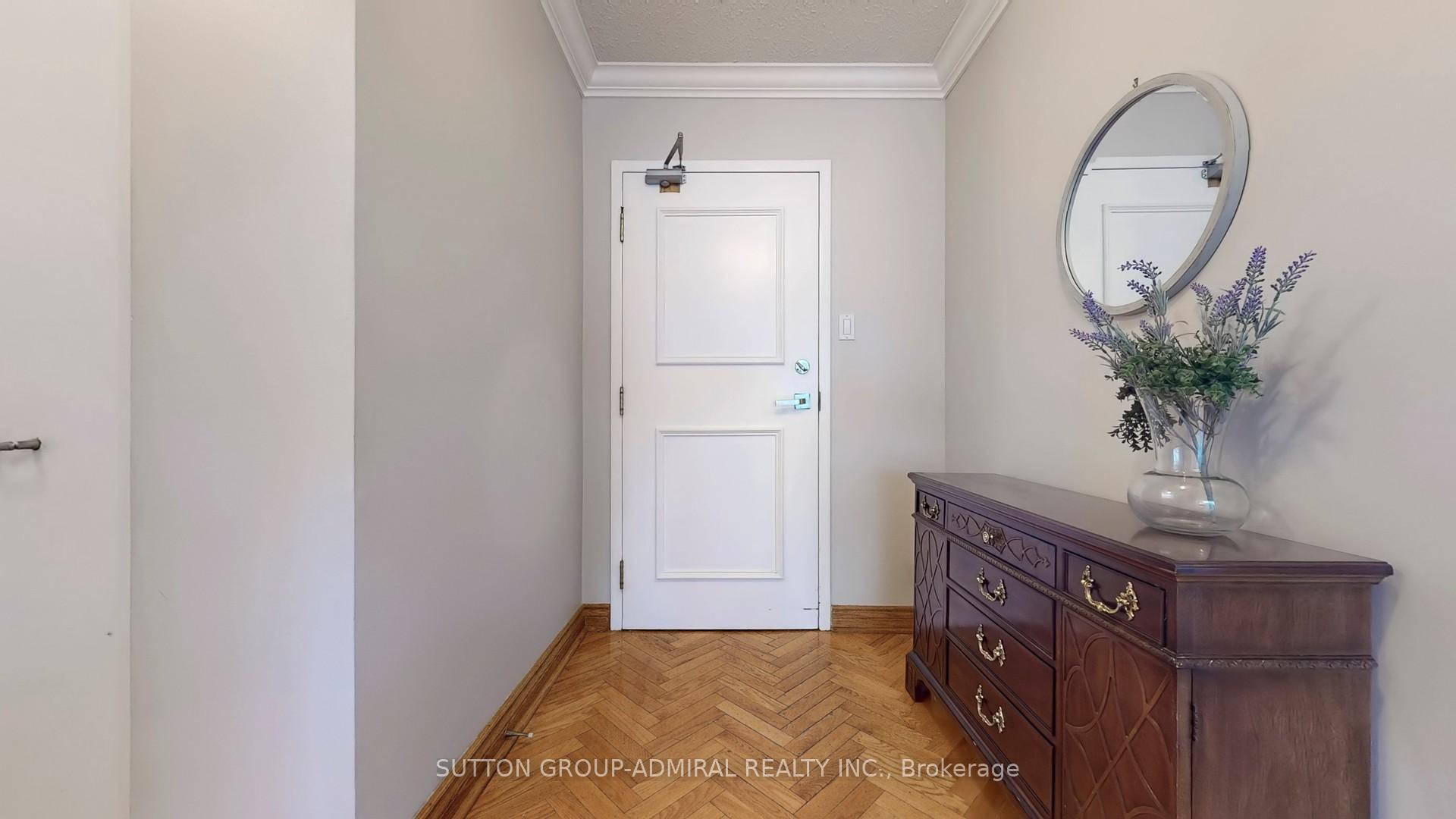 Photo 24 of Unit 201, 7601 Bathurst Street, Vaughan, Crestwood-Springfarm-Yorkhill — HOMEH