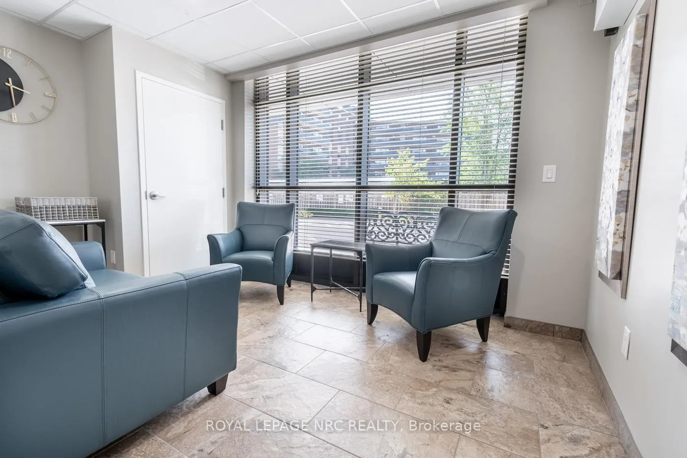 Photo 11 of Unit 404, 379 Scott Street, St. Catharines, Vine/Linwell — HOMEH