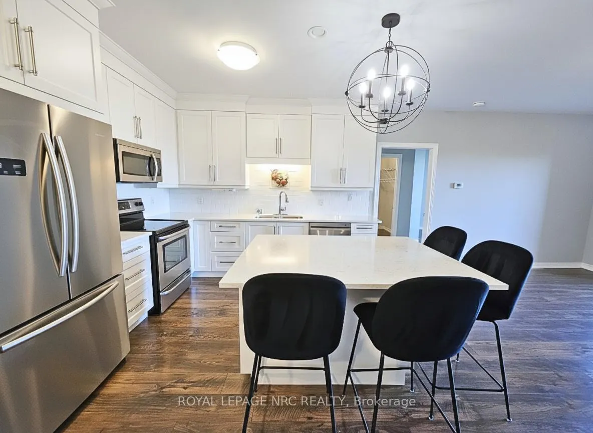 Photo 17 of Unit 404, 379 Scott Street, St. Catharines, Vine/Linwell — HOMEH