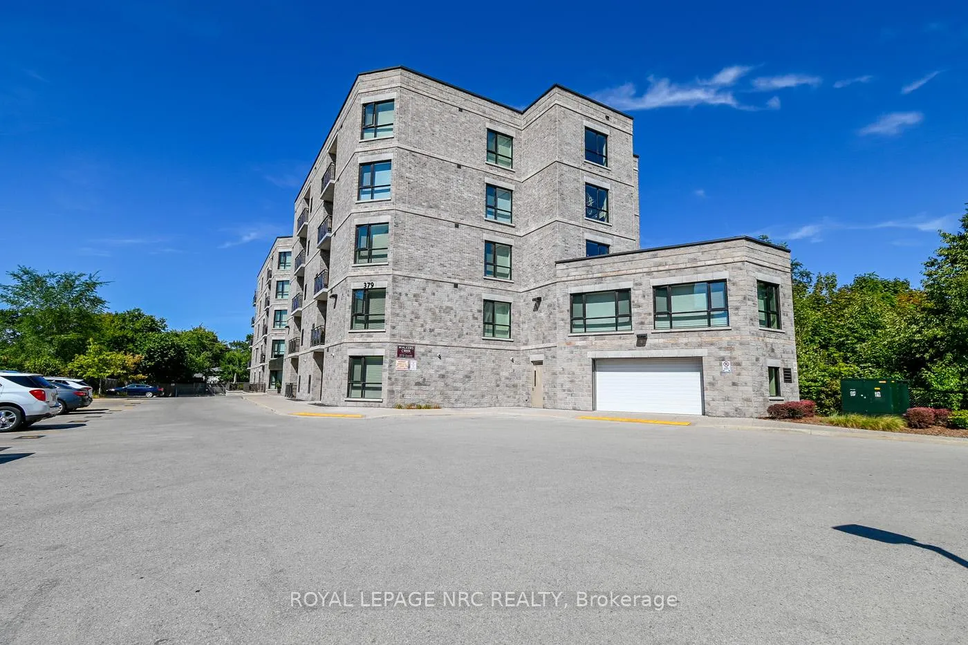 Photo 46 of Unit 404, 379 Scott Street, St. Catharines, Vine/Linwell — HOMEH