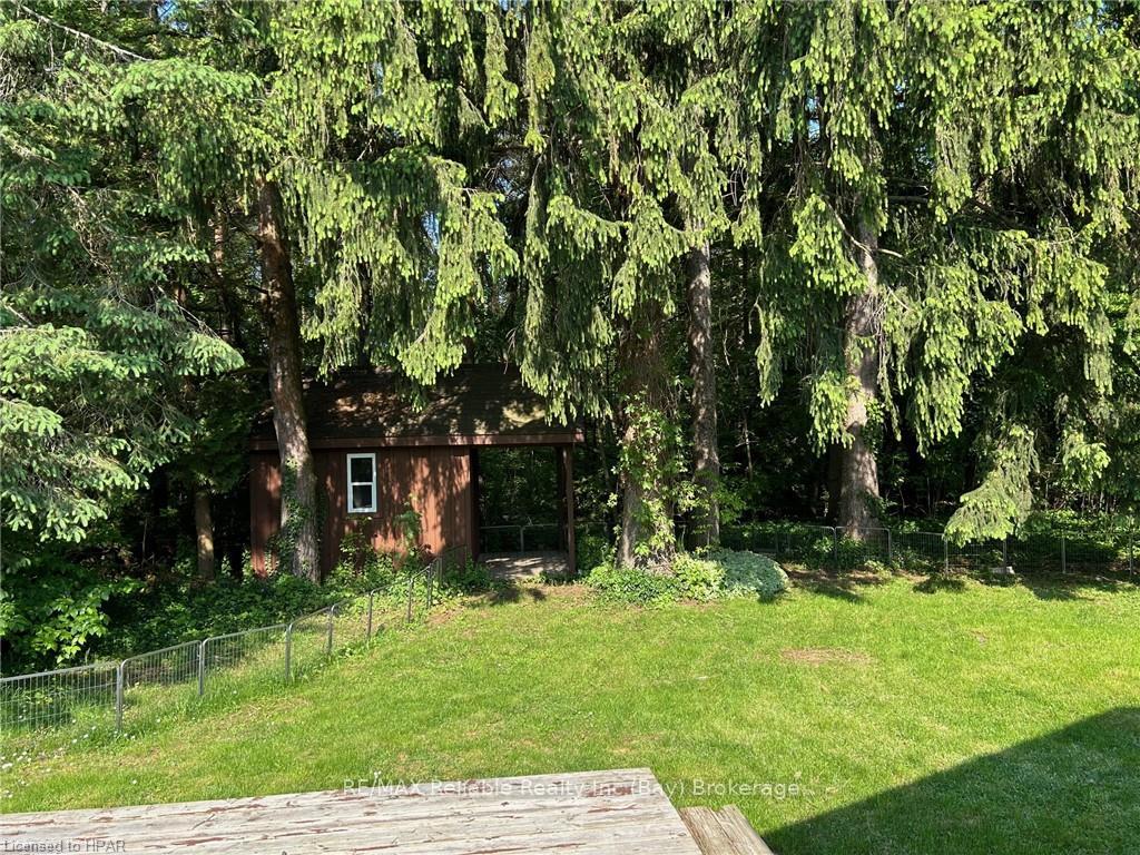 Photo 23 of 9 Stark Street, Bluewater, Bayfield — HOMEH