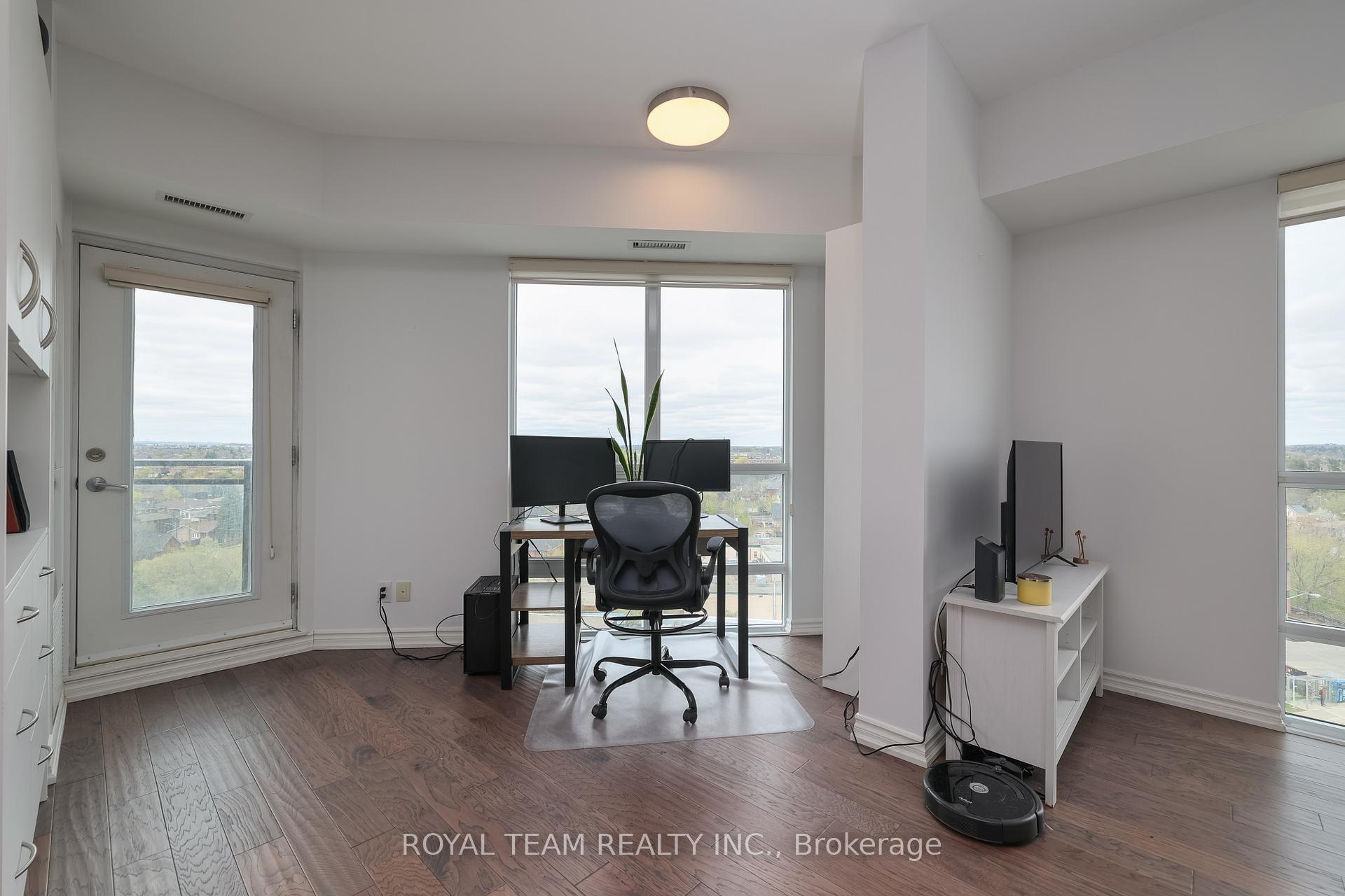 Photo 7 of Unit 905, 7730 Kipling Avenue, Vaughan, Vaughan Grove — HOMEH