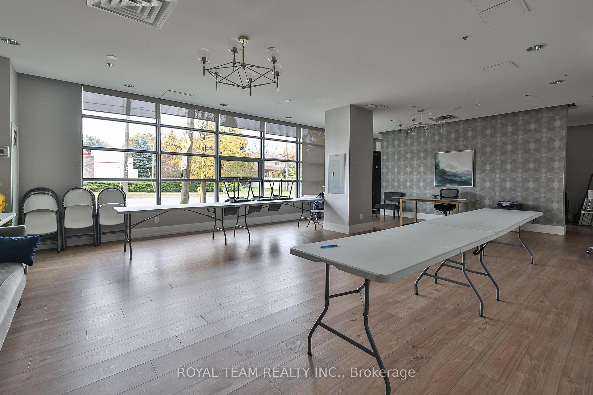 Photo 14 of Unit 905, 7730 Kipling Avenue, Vaughan, Vaughan Grove — HOMEH