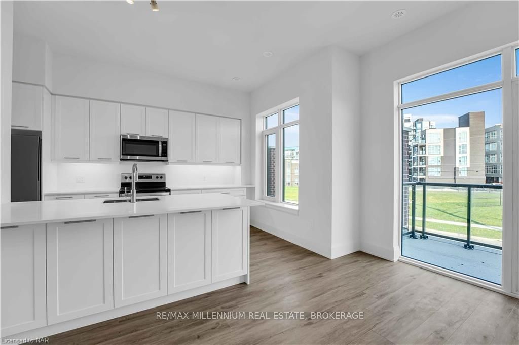 Photo 11 of Unit 14, 80 Windward Drive, Grimsby, Grimsby Beach — HOMEH