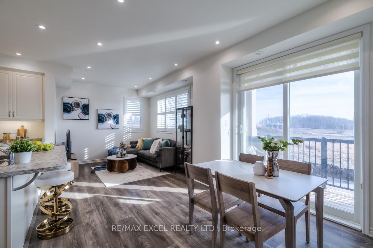 Photo 8 of 386 Arthur Bonner Avenue, Markham, Cornell — HOMEH
