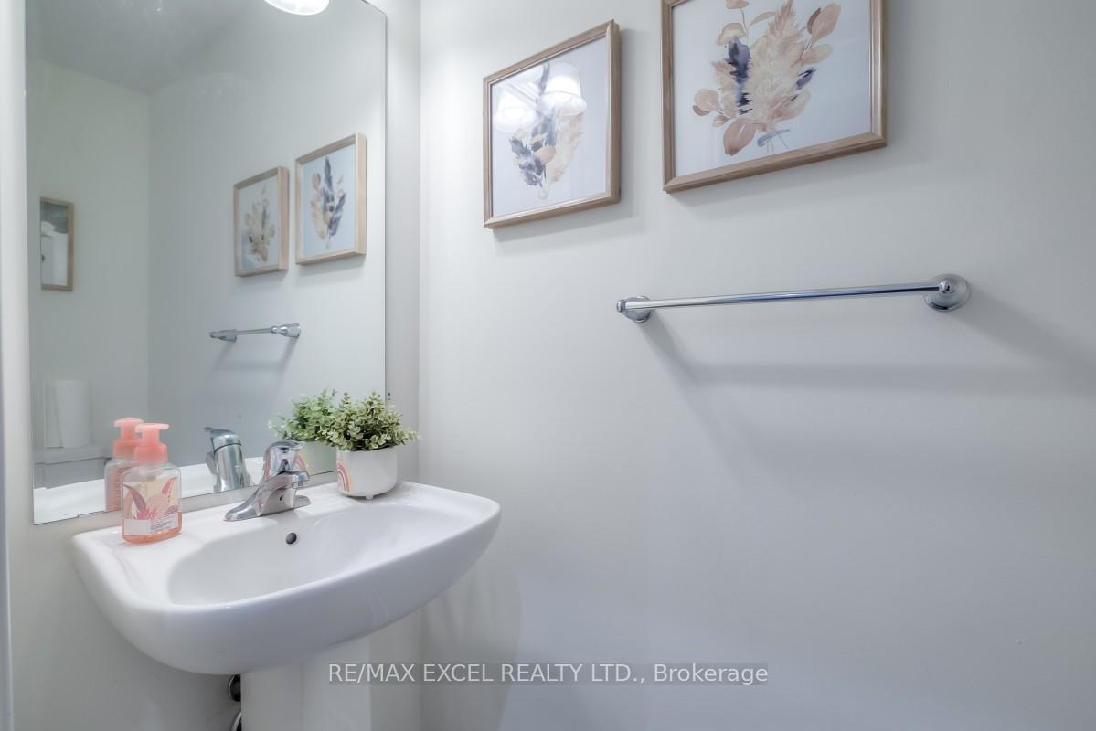 Photo 20 of 386 Arthur Bonner Avenue, Markham, Cornell — HOMEH