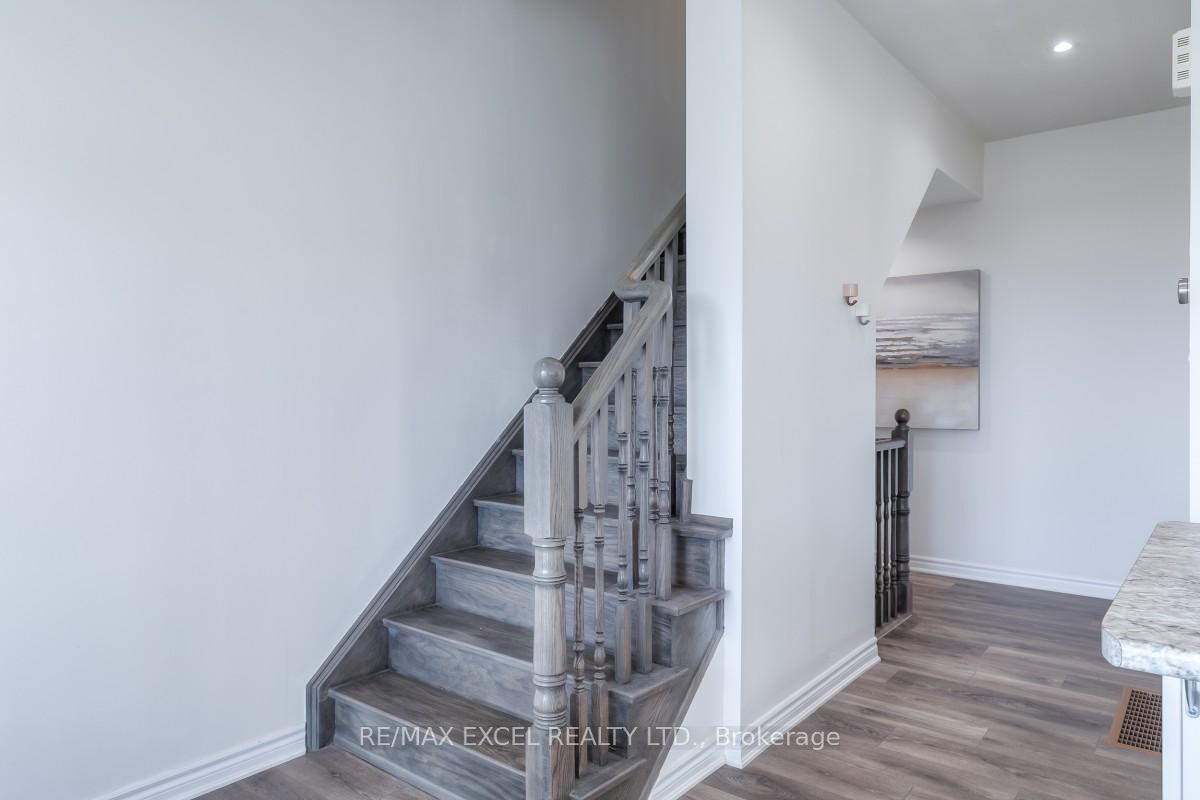 Photo 21 of 386 Arthur Bonner Avenue, Markham, Cornell — HOMEH