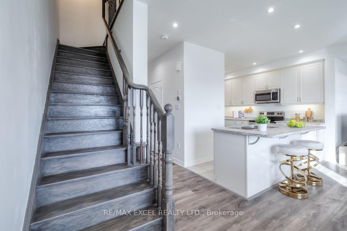 Photo 22 of 386 Arthur Bonner Avenue, Markham, Cornell — HOMEH