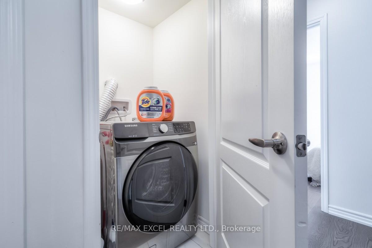 Photo 31 of 386 Arthur Bonner Avenue, Markham, Cornell — HOMEH