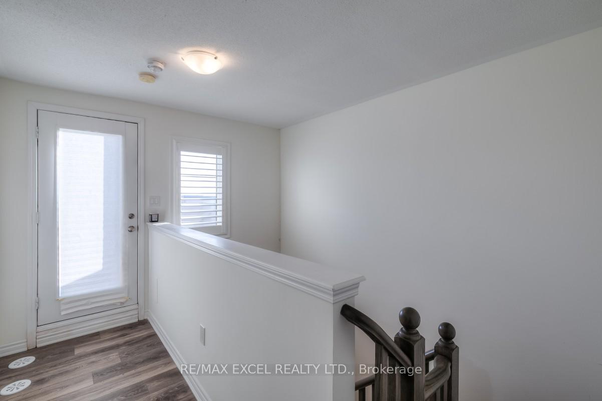 Photo 33 of 386 Arthur Bonner Avenue, Markham, Cornell — HOMEH