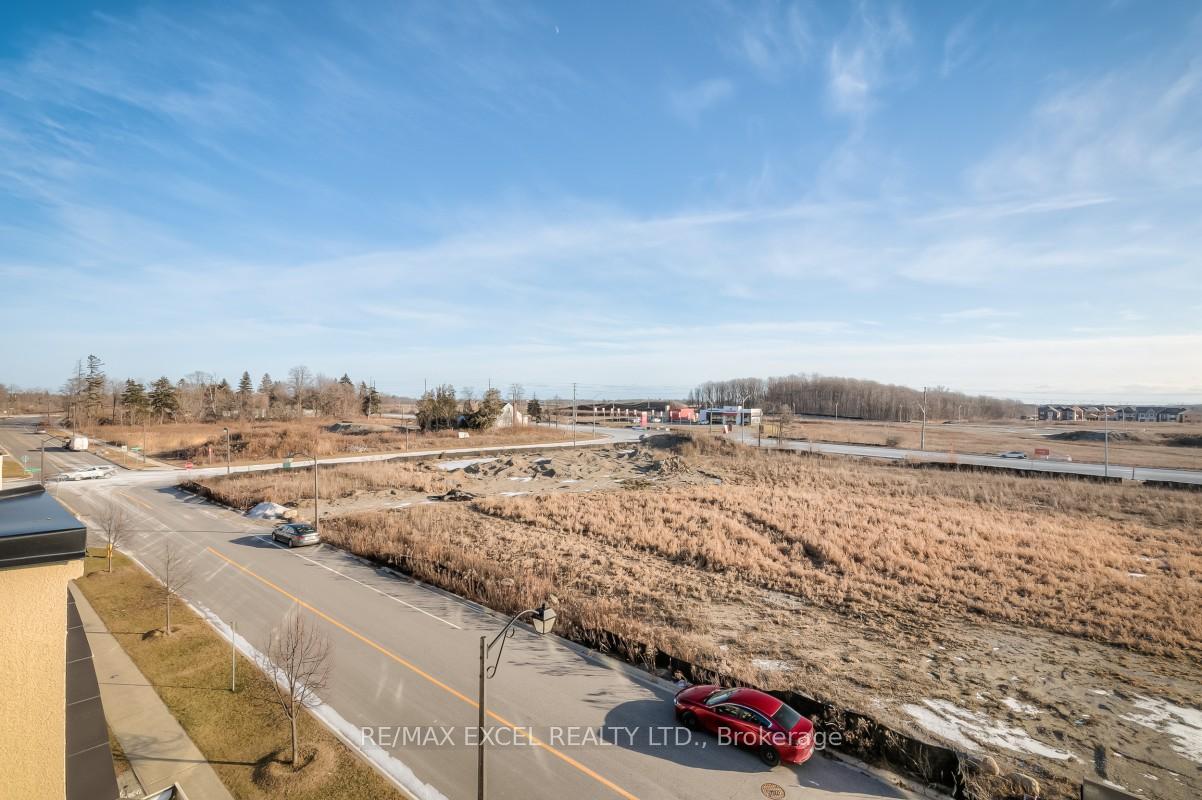 Photo 36 of 386 Arthur Bonner Avenue, Markham, Cornell — HOMEH