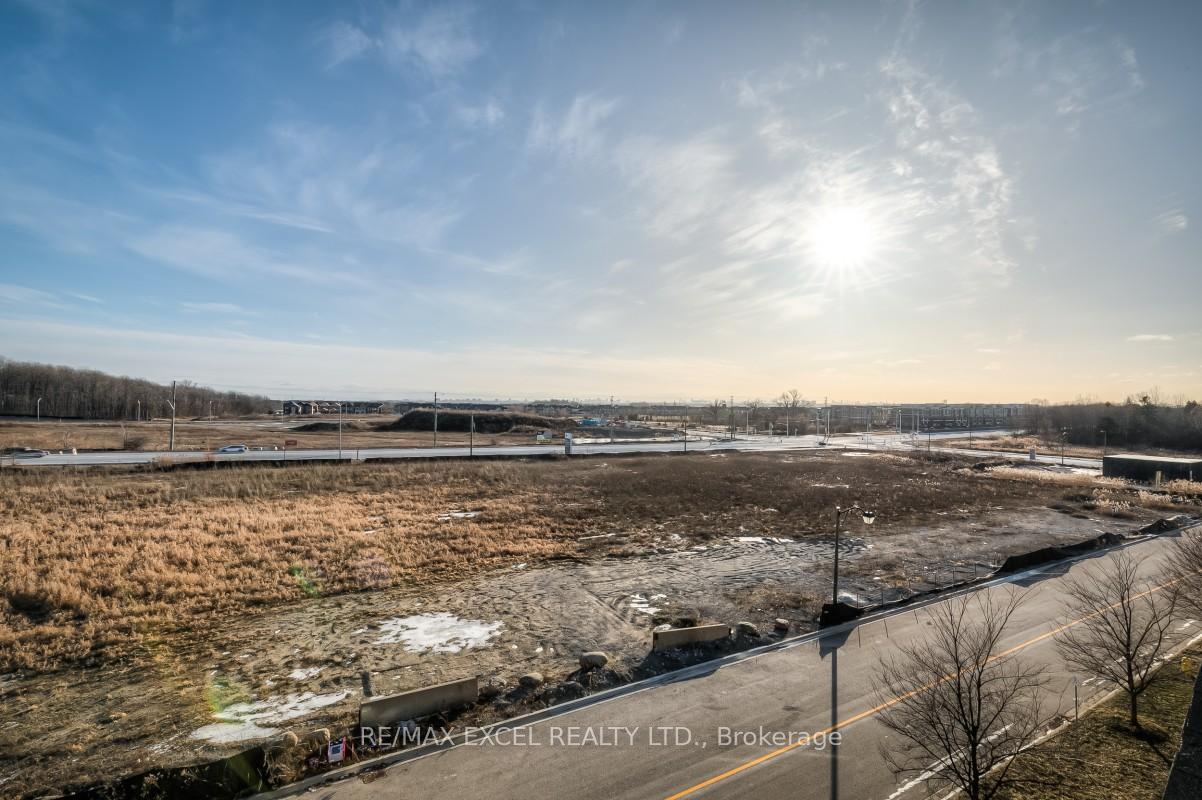 Photo 37 of 386 Arthur Bonner Avenue, Markham, Cornell — HOMEH