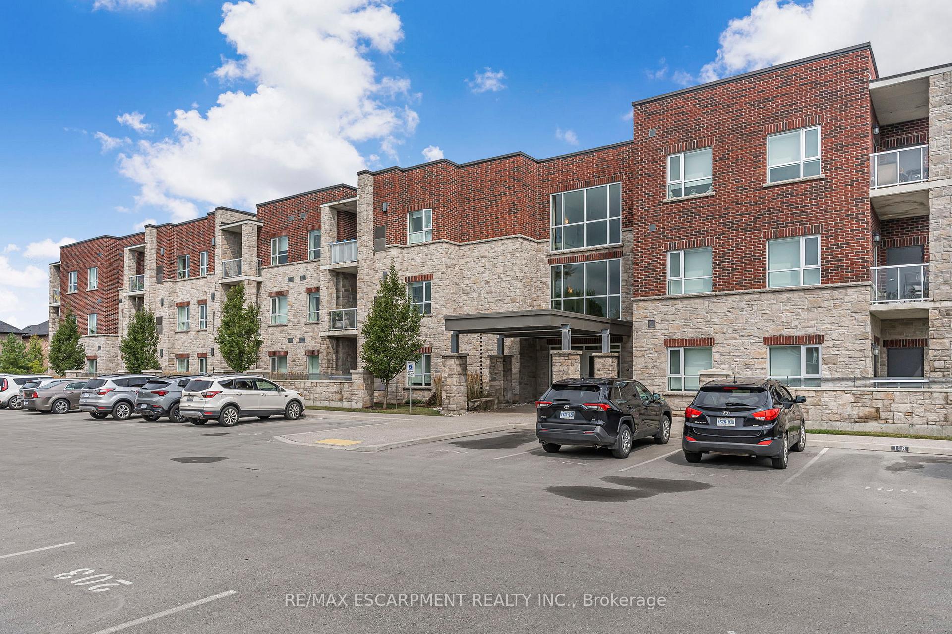 Photo 2 of Unit 201, 529 South Pelham Road, Welland, West Welland — HOMEH