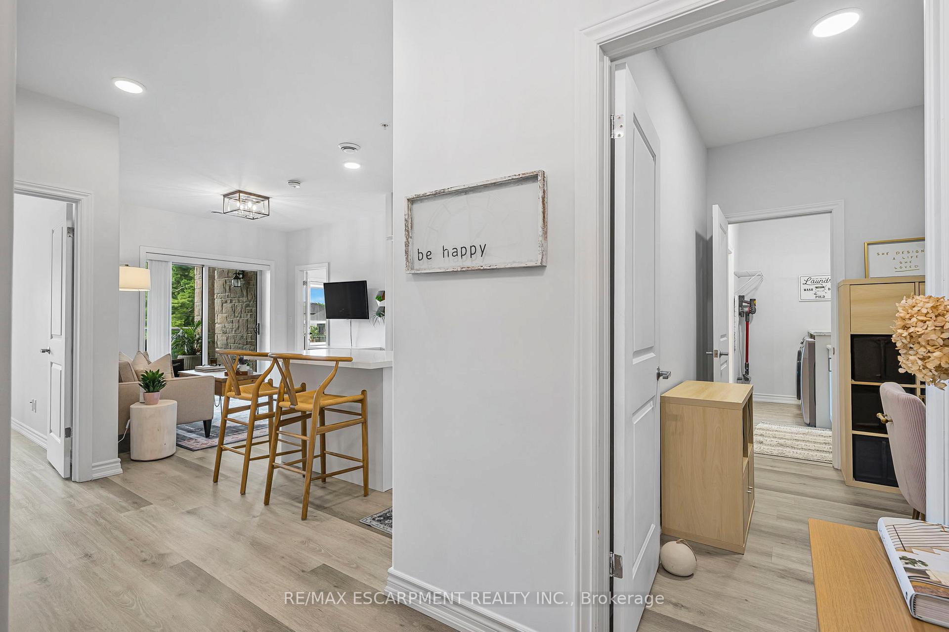 Photo 6 of Unit 201, 529 South Pelham Road, Welland, West Welland — HOMEH