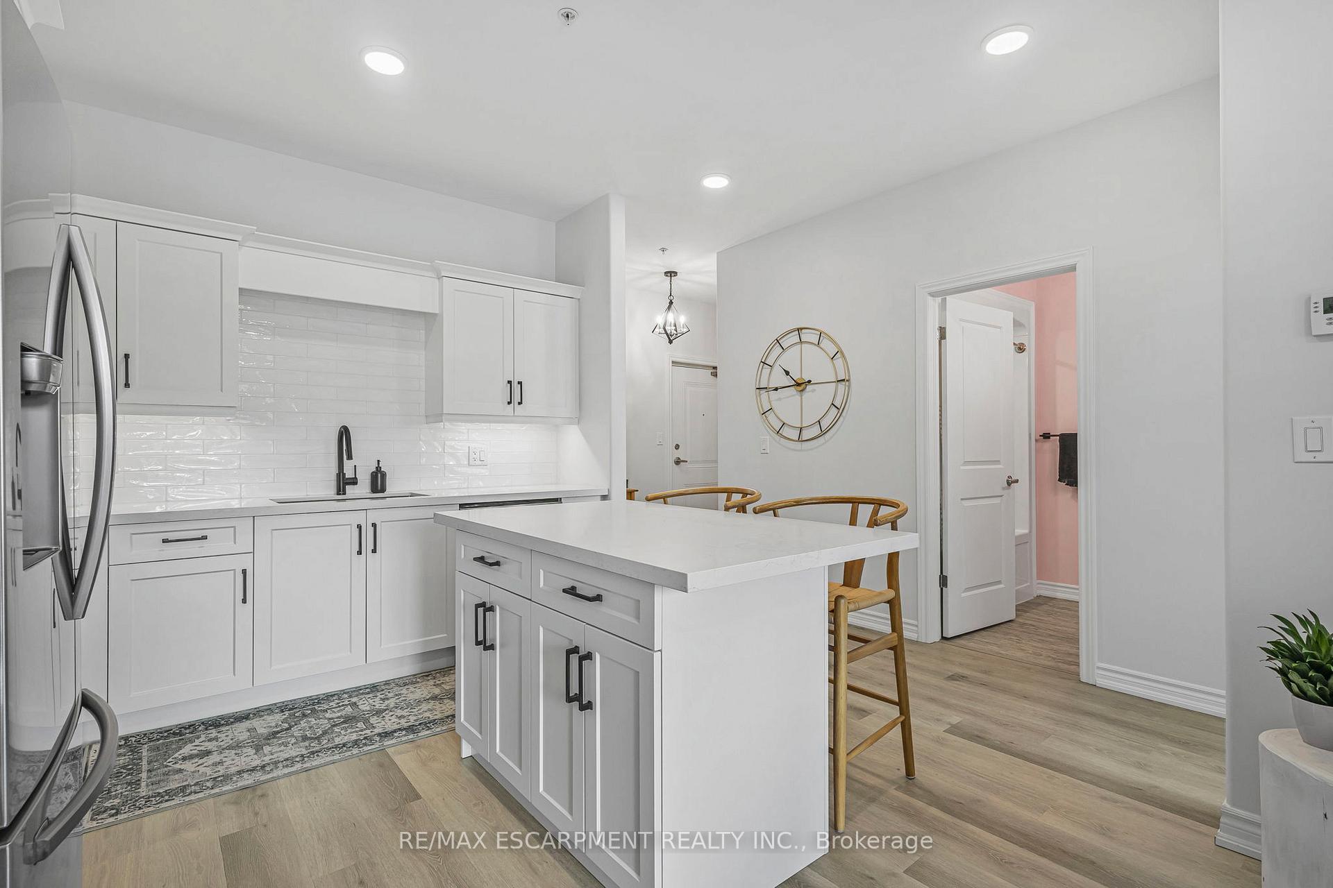 Photo 10 of Unit 201, 529 South Pelham Road, Welland, West Welland — HOMEH