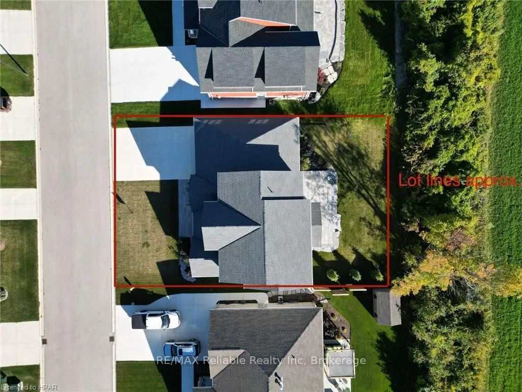 Photo 4 of 8 Thimbleweed Drive, Bluewater, Bayfield — HOMEH