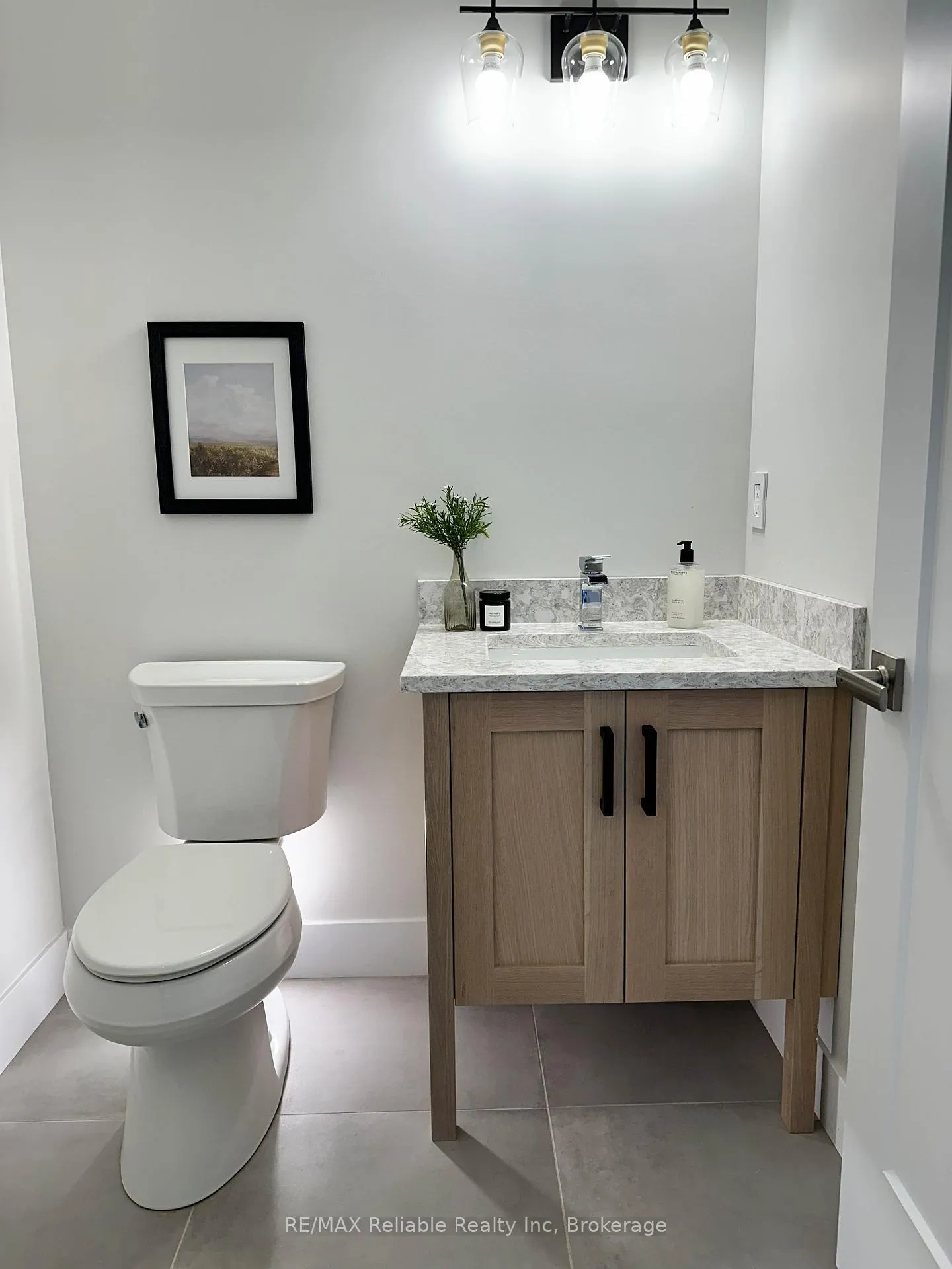 Photo 32 of 8 Thimbleweed Drive, Bluewater, Bayfield — HOMEH