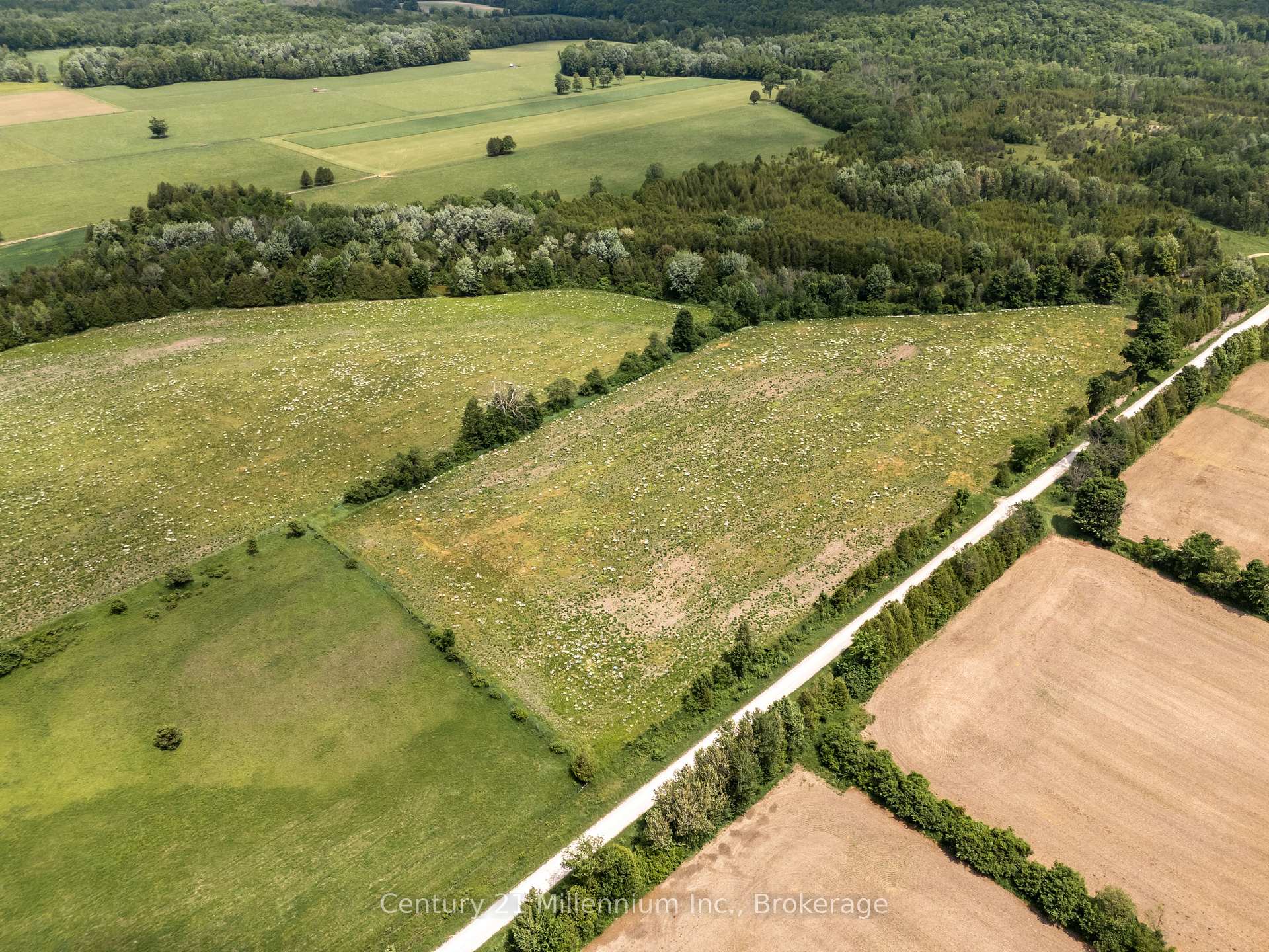 Photo 7 of 135389 Concession 8 Road, Chatsworth — HOMEH