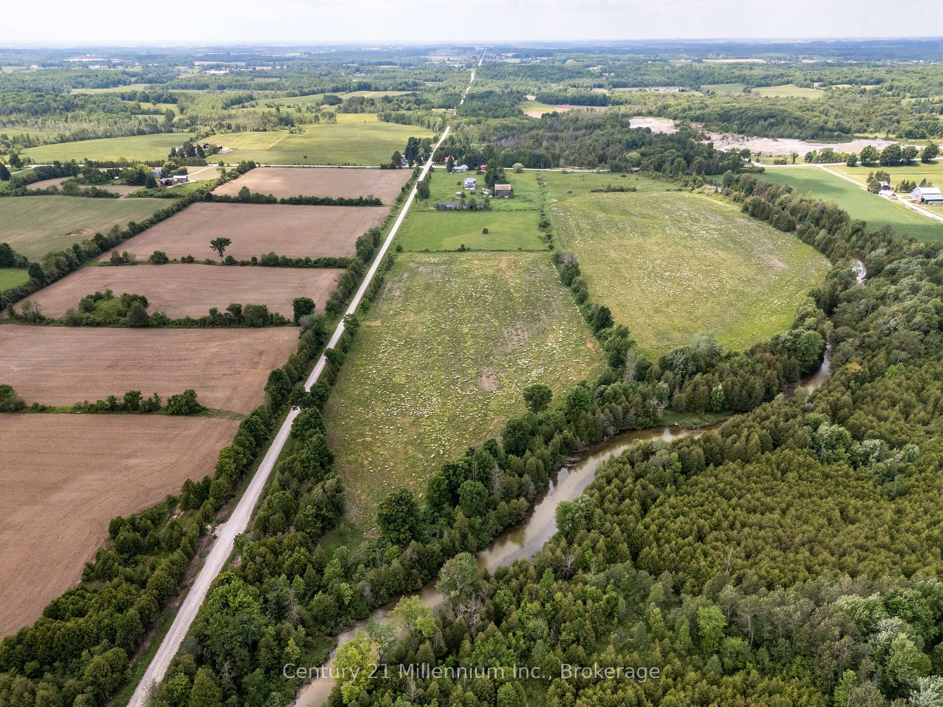 Photo 13 of 135389 Concession 8 Road, Chatsworth — HOMEH