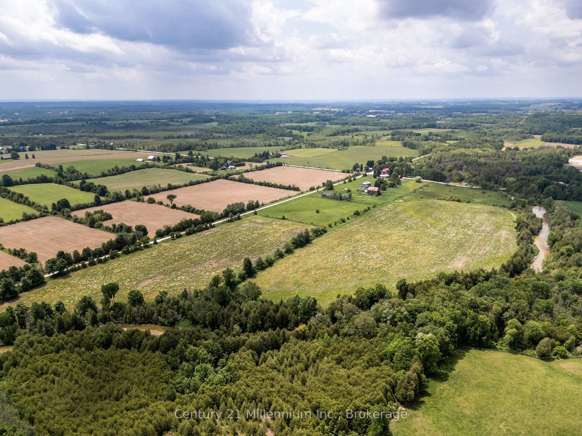 Photo 19 of 135389 Concession 8 Road, Chatsworth — HOMEH