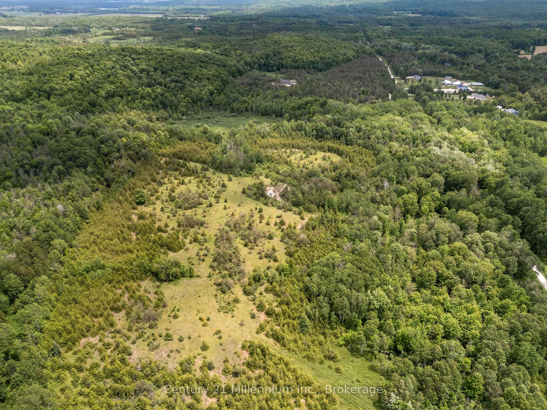 Photo 24 of 135389 Concession 8 Road, Chatsworth — HOMEH
