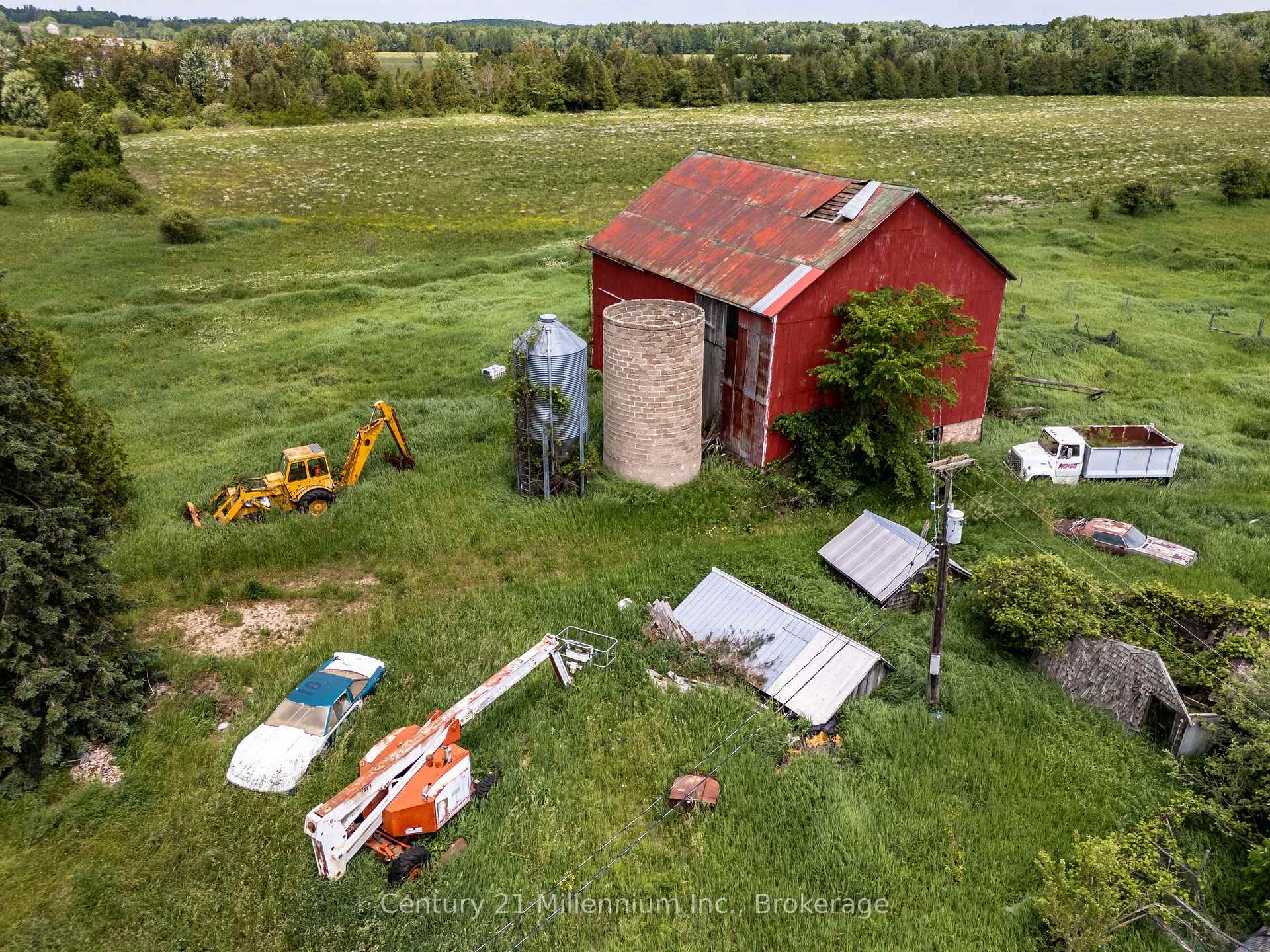 Photo 25 of 135389 Concession 8 Road, Chatsworth — HOMEH