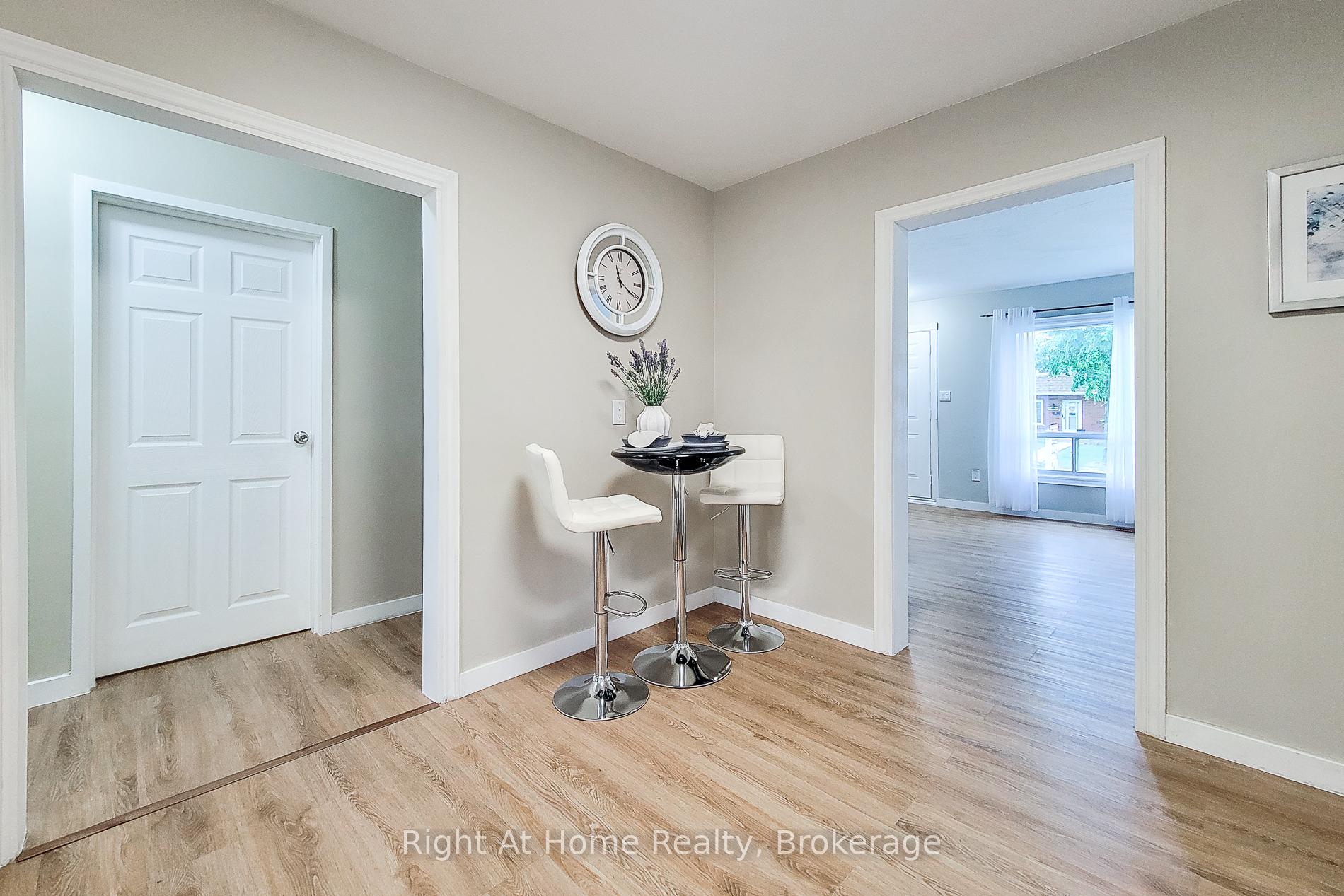 Photo 5 of 8 Glenburn Court, Hamilton, Riverdale — HOMEH