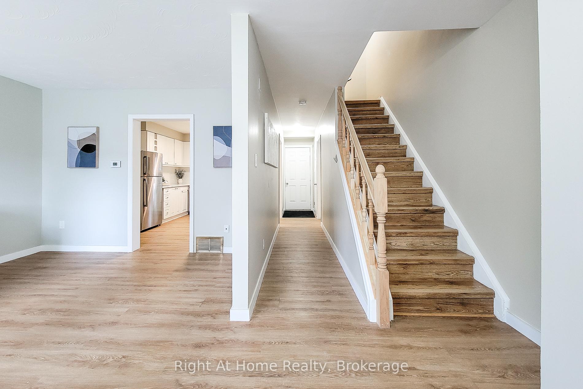 Photo 11 of 8 Glenburn Court, Hamilton, Riverdale — HOMEH