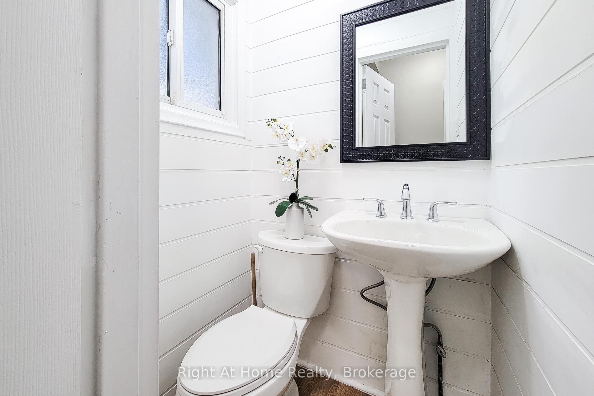 Photo 12 of 8 Glenburn Court, Hamilton, Riverdale — HOMEH