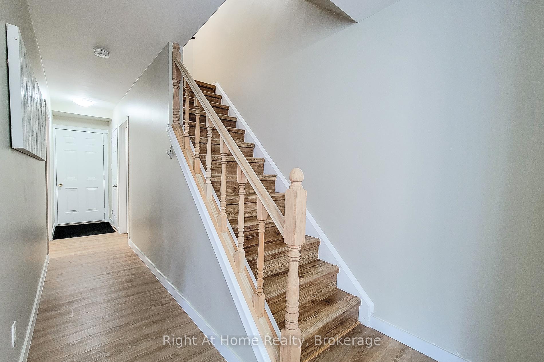Photo 14 of 8 Glenburn Court, Hamilton, Riverdale — HOMEH