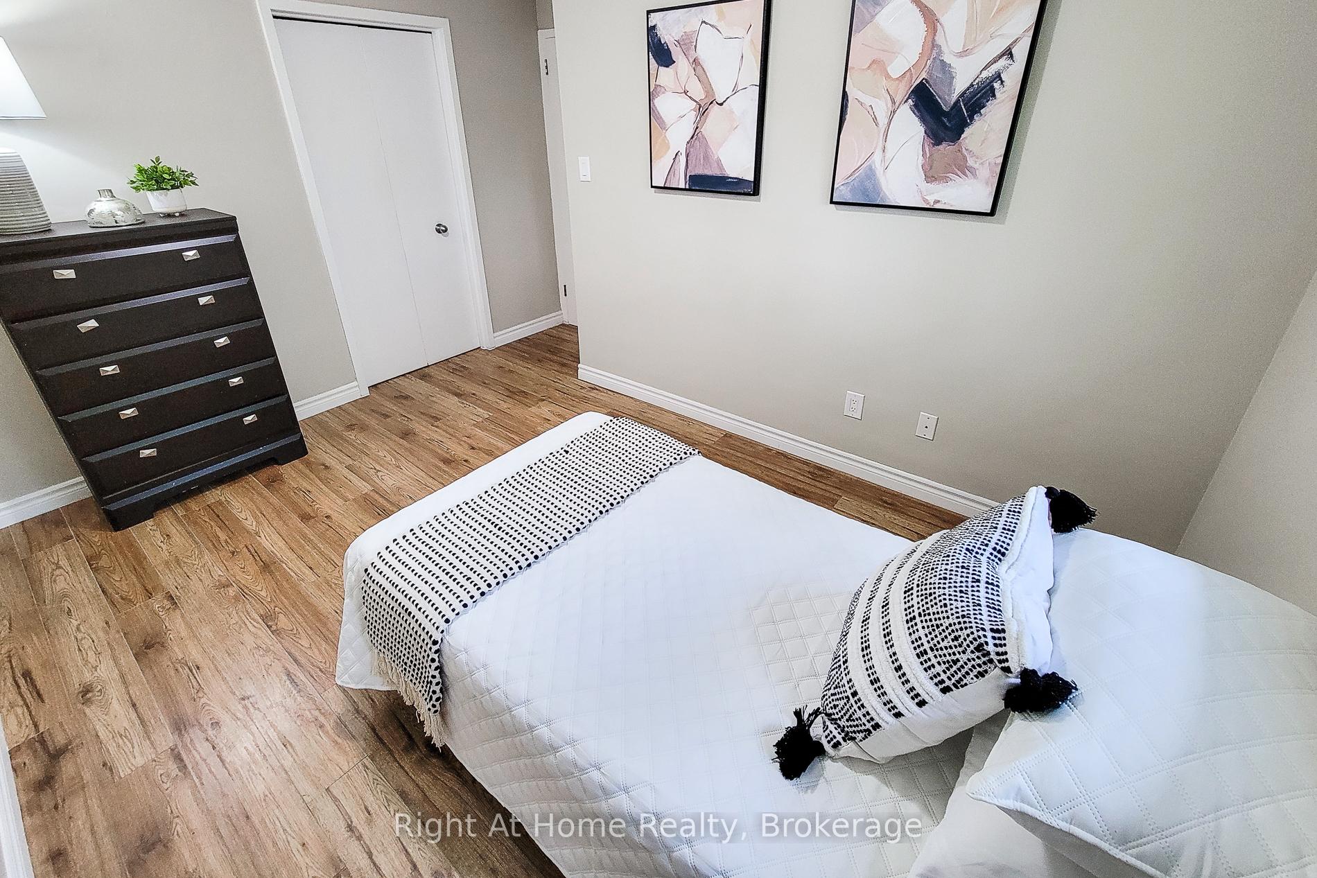 Photo 19 of 8 Glenburn Court, Hamilton, Riverdale — HOMEH