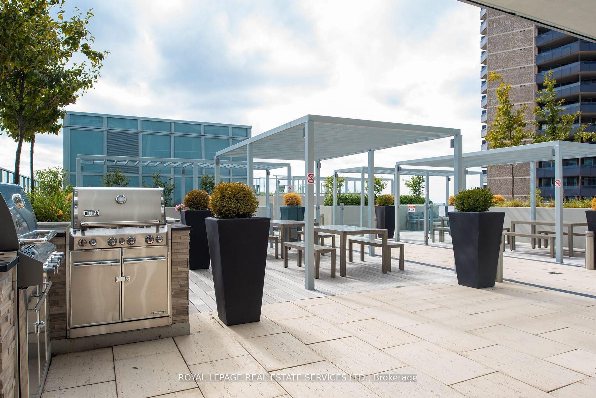 Photo 22 of Unit 905, 501 St Clair Avenue W, Toronto, Casa Loma — HOMEH