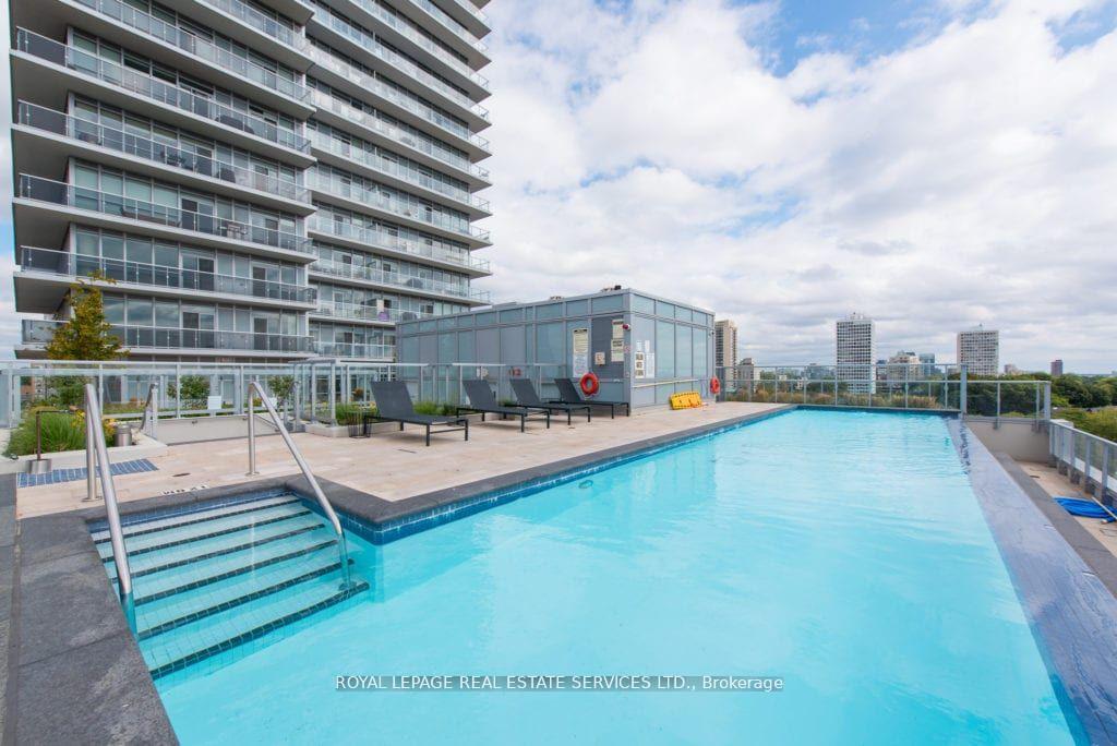 Photo 24 of Unit 905, 501 St Clair Avenue W, Toronto, Casa Loma — HOMEH