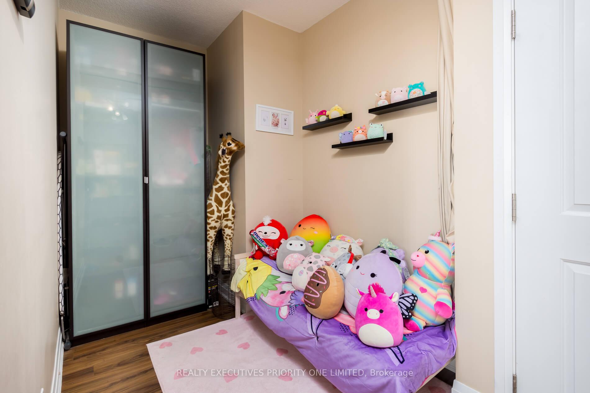 Photo 15 of Unit 514, 24 Woodstream Boulevard, Vaughan, Vaughan Grove — HOMEH